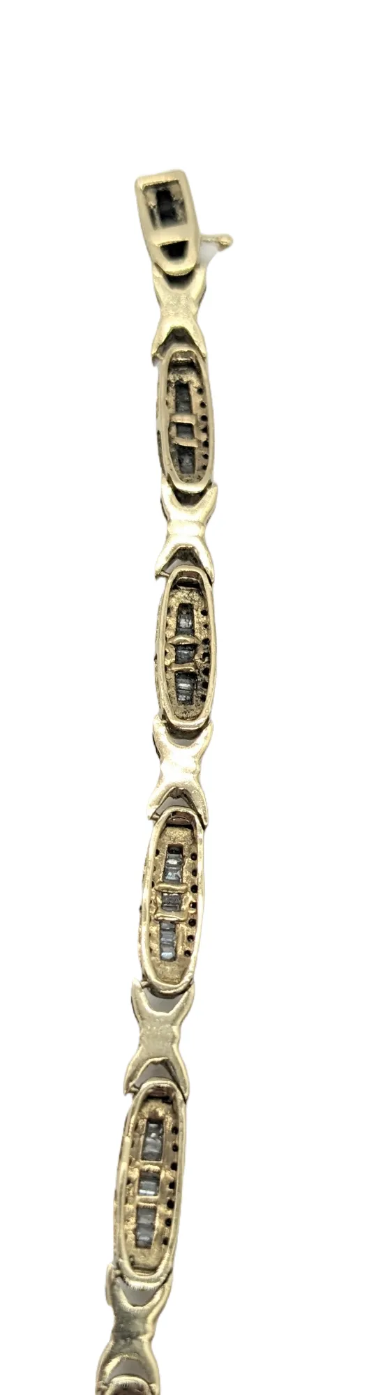 1 1/4 Carat Total Weight diamond and Gold Bracelet