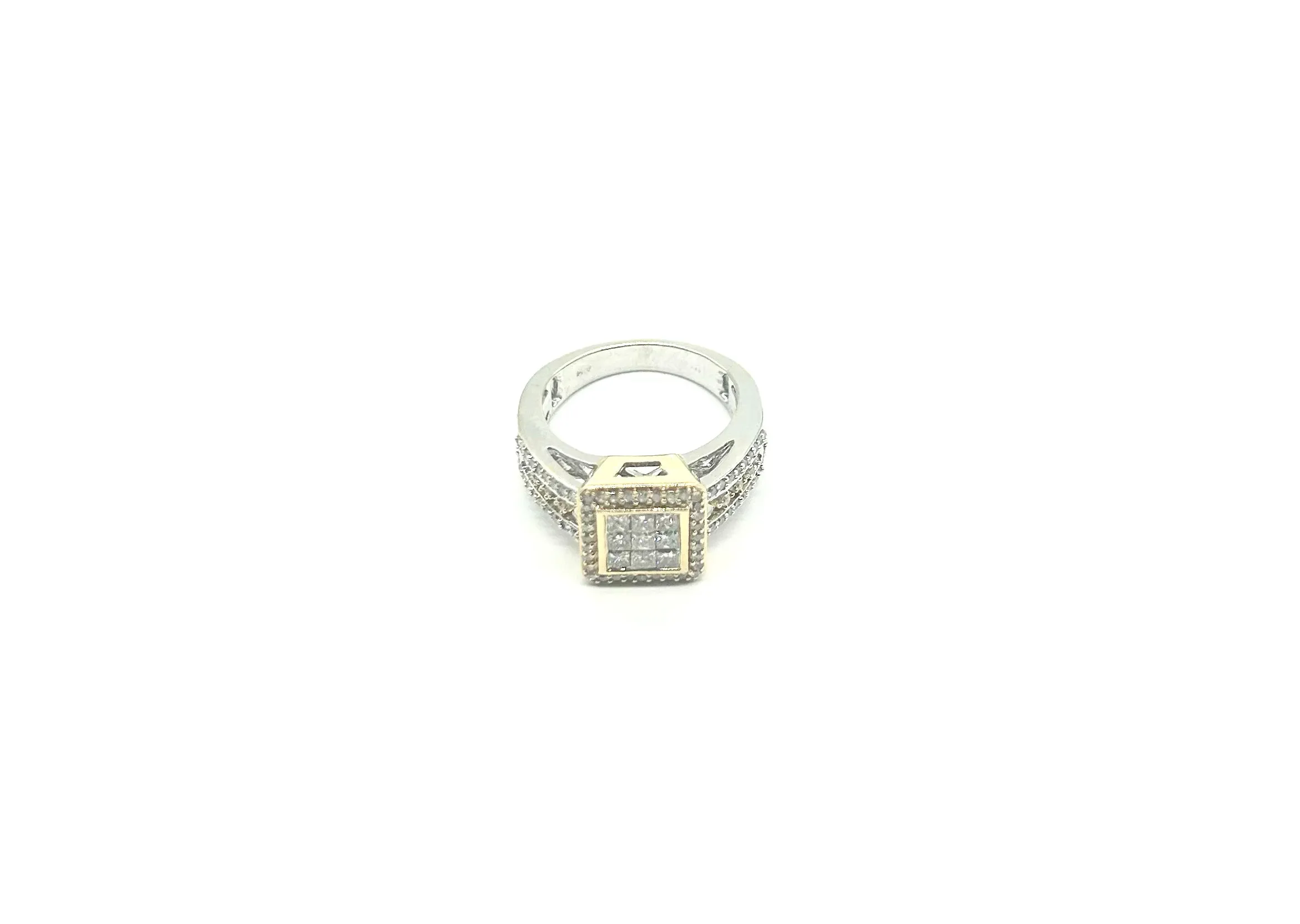 14k Yellow / White 1 CTW Diamond Halo Ring