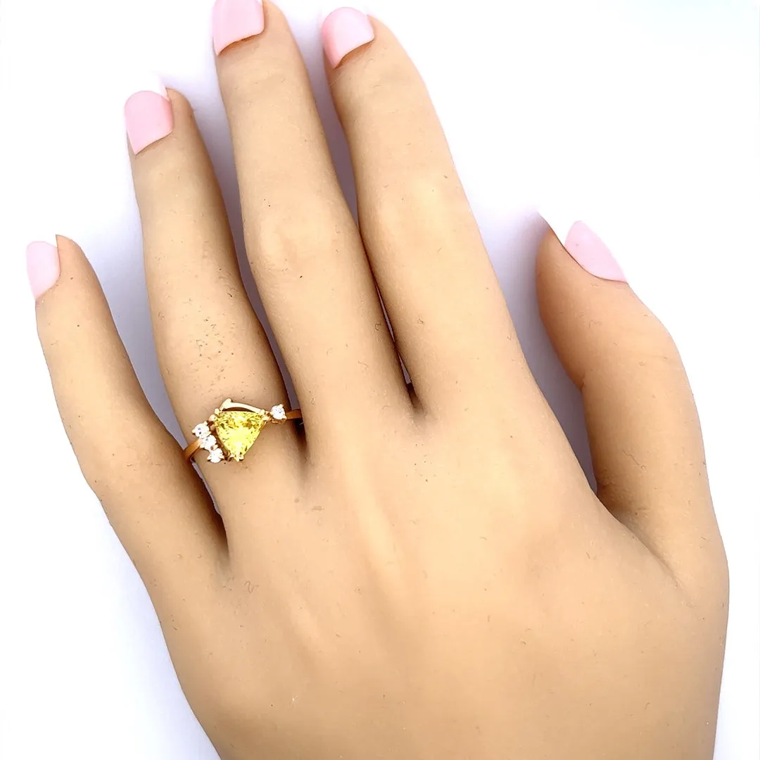 18ct Yellow Gold Cubic Zirconia Ring