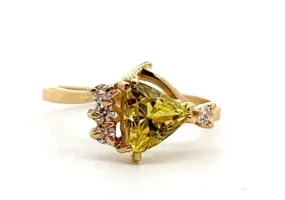 18ct Yellow Gold Cubic Zirconia Ring