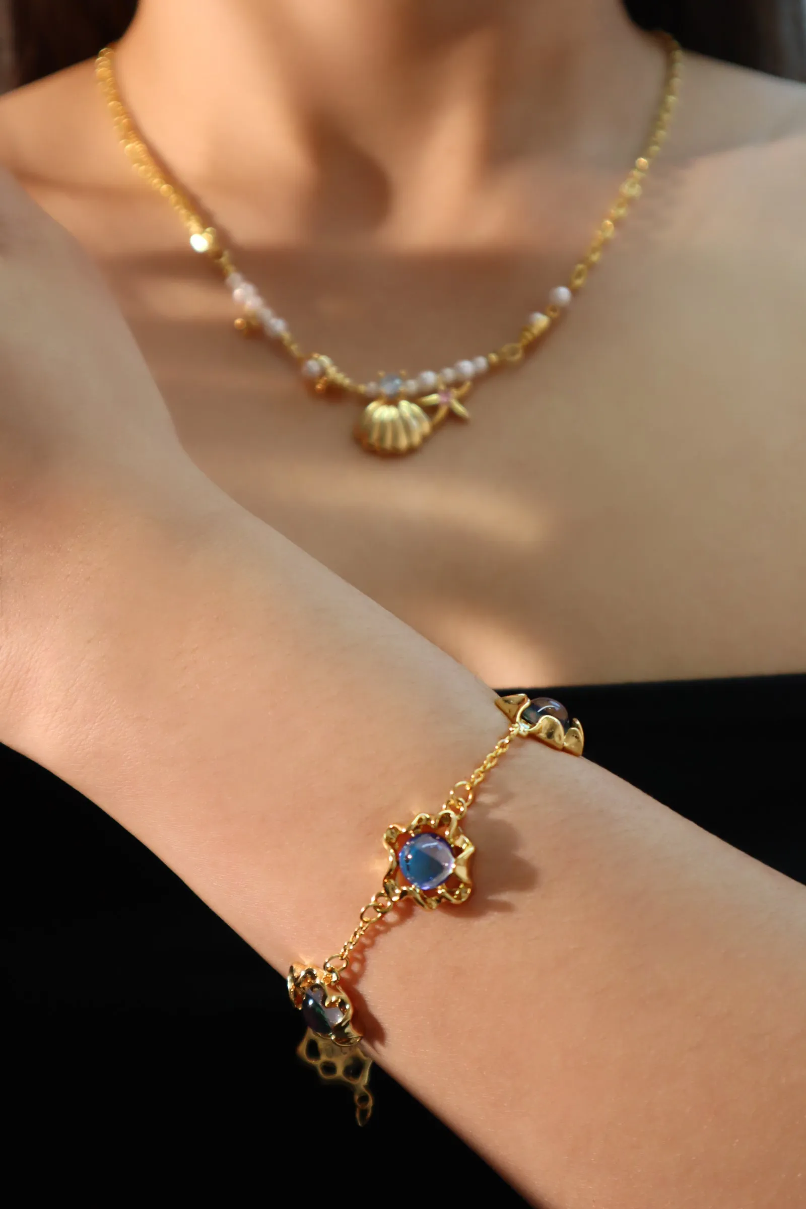 18K Real Gold Plated Multi Deep Blue Moonstones Bracelet