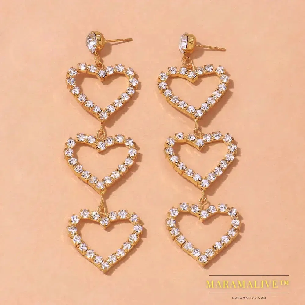 Aesthetic Letter Earrings Designer Luxury for Women 2021 Fahsion Jewelry Rhinestone Designer Piercing Heart Earrings