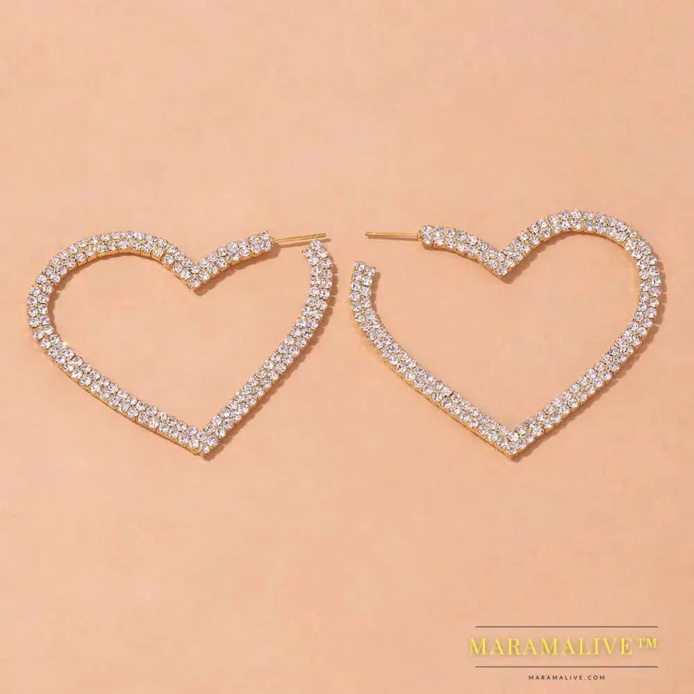 Aesthetic Letter Earrings Designer Luxury for Women 2021 Fahsion Jewelry Rhinestone Designer Piercing Heart Earrings