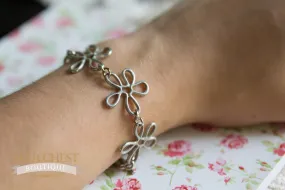 Daisy Chain Bracelet