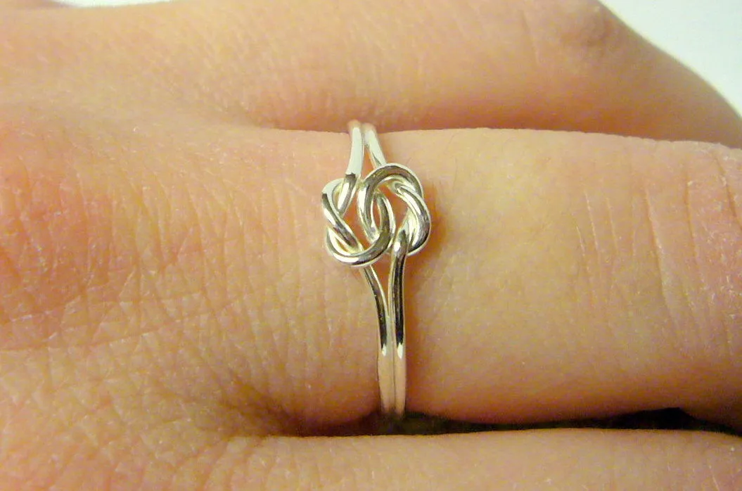 Double love knot ring • Sterling silver ring