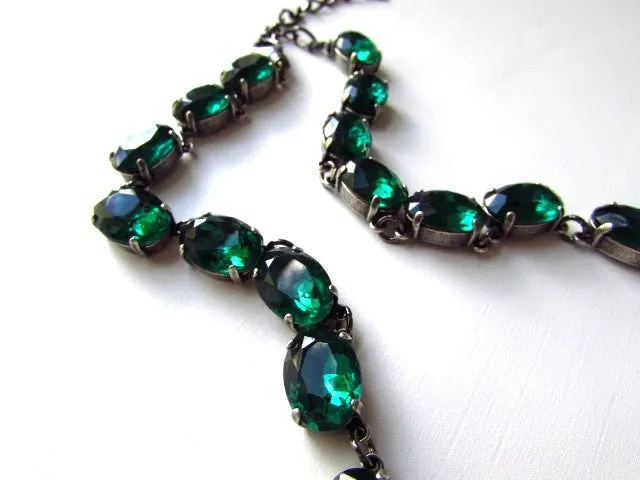 Emerald Crystal Collet Necklace - Medium Oval