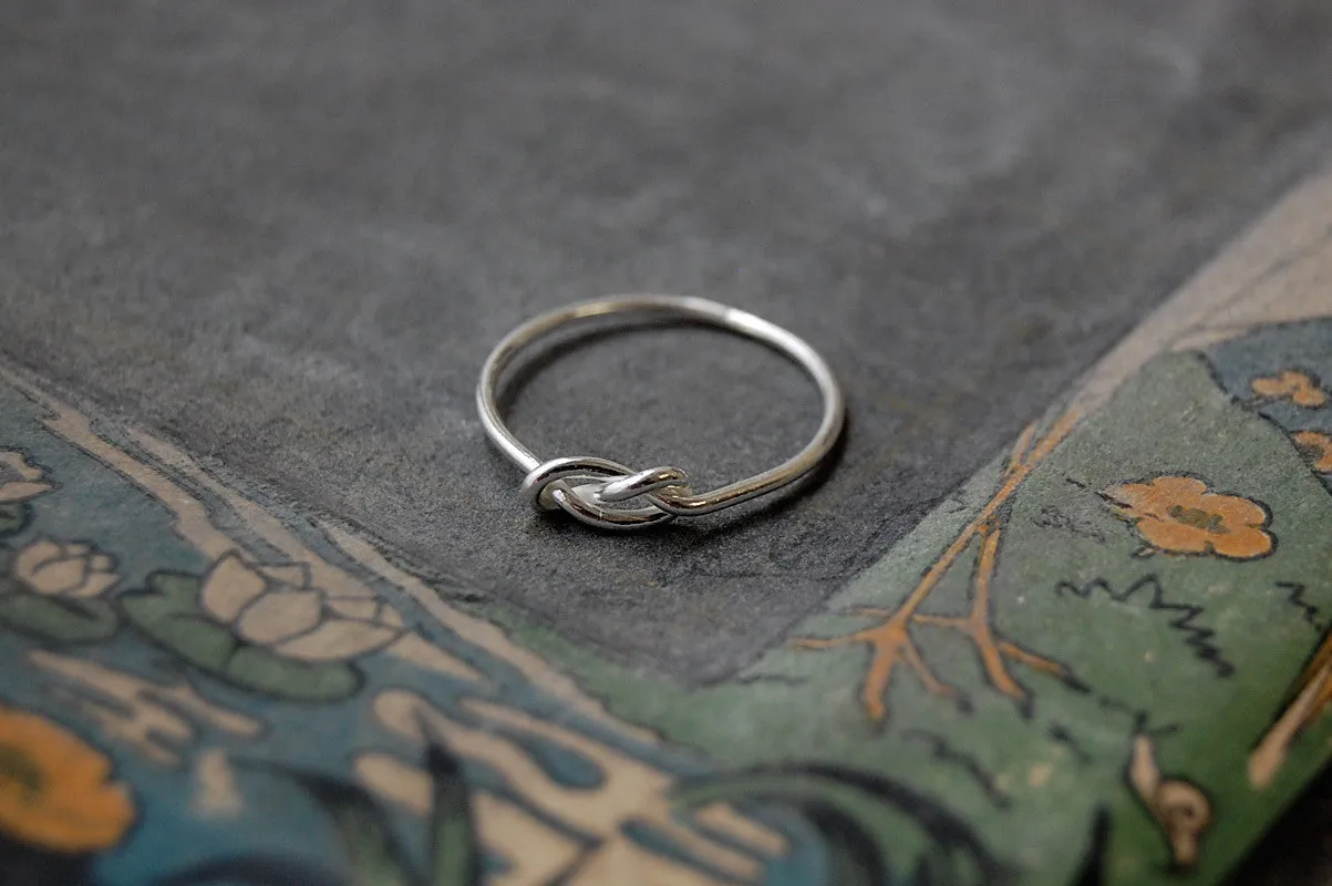 'infinity knot' ring | 925 silver