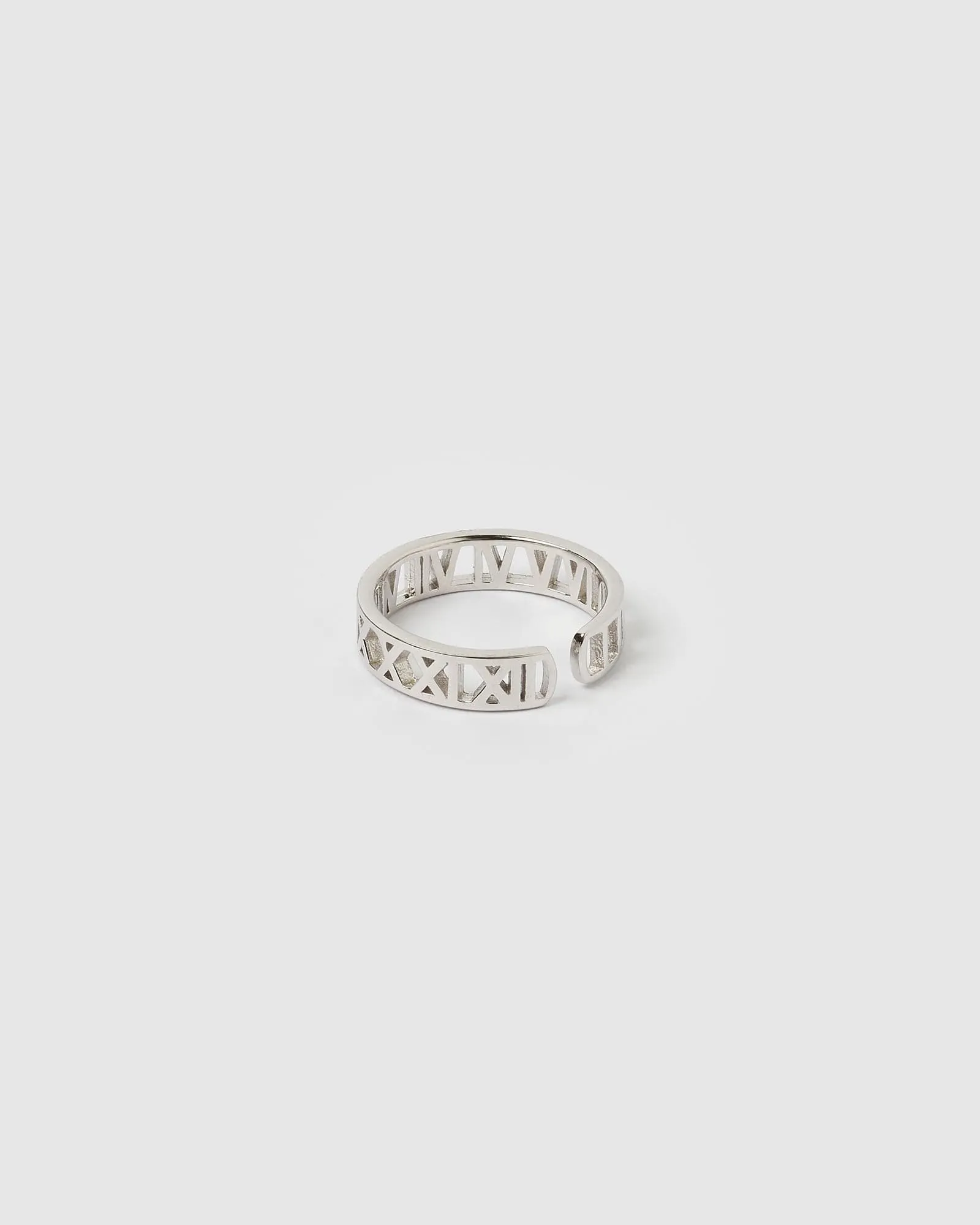 Izoa Roman Ring Silver