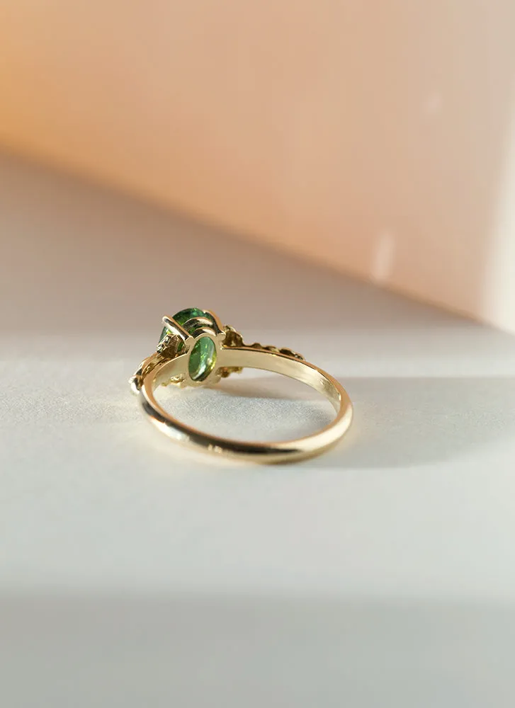 Kunna green tourmaline ring 14k gold