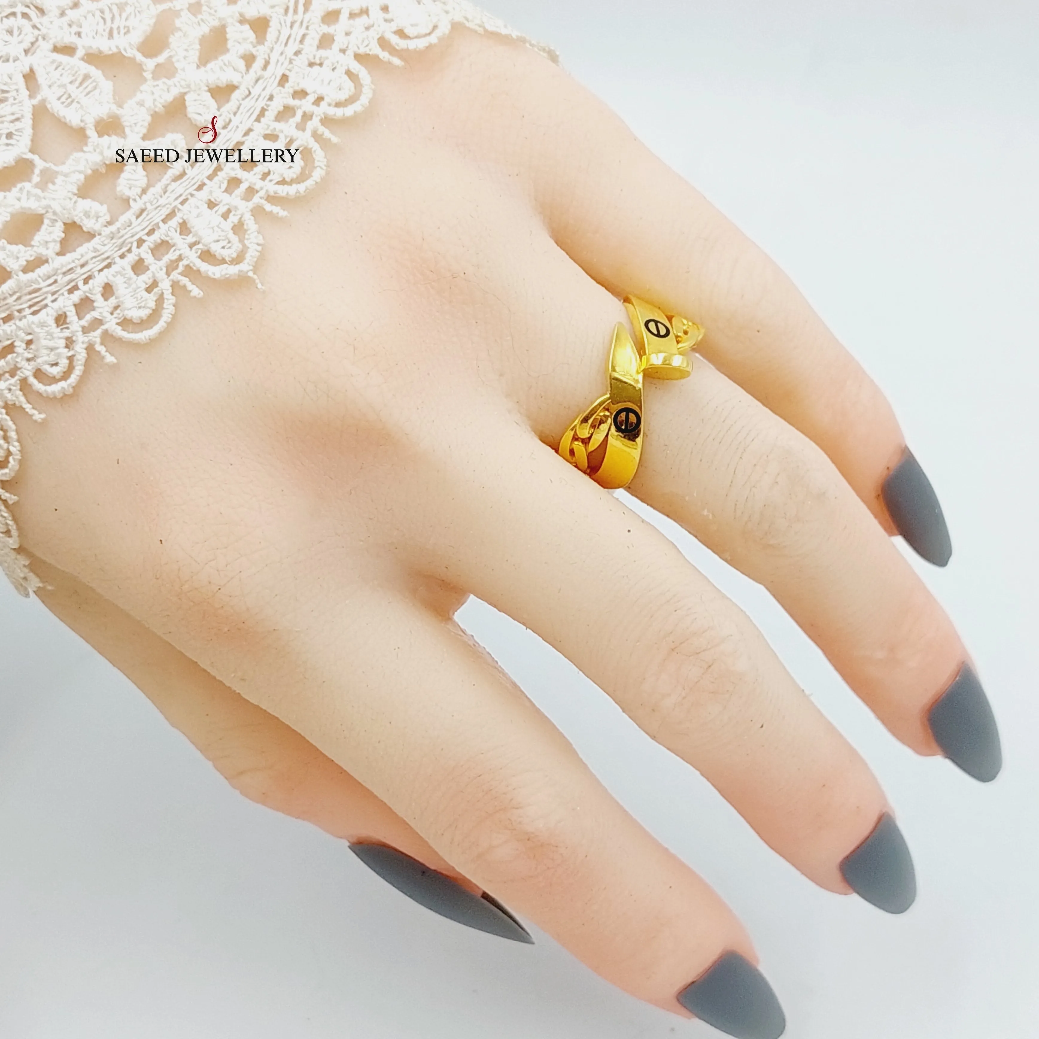 Luxury Nail Ring