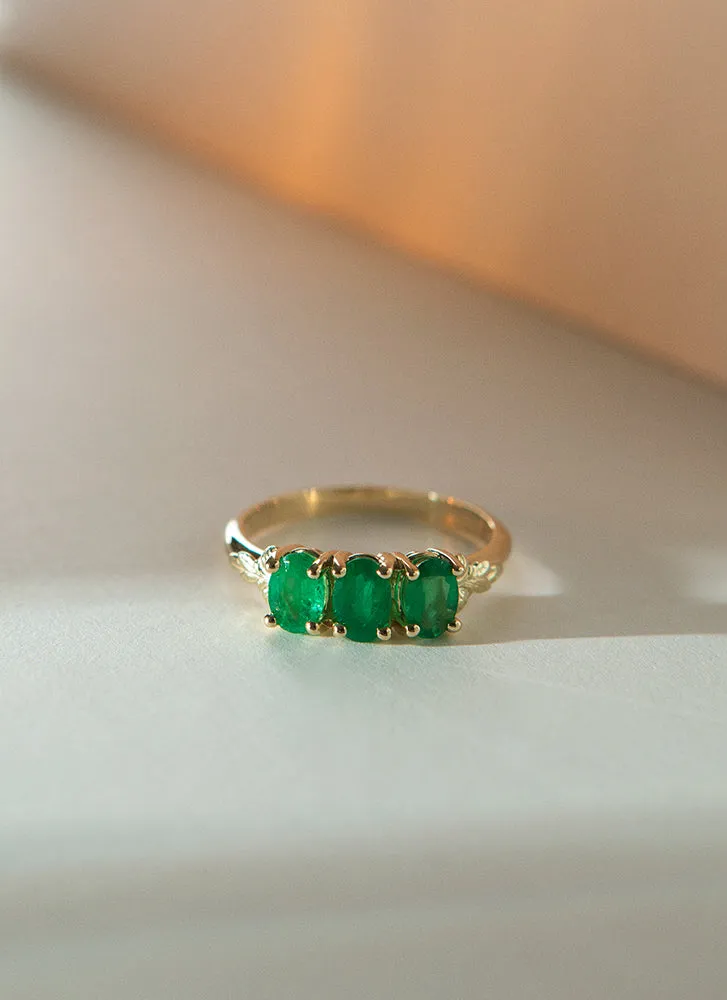 Max emerald ring 14k gold