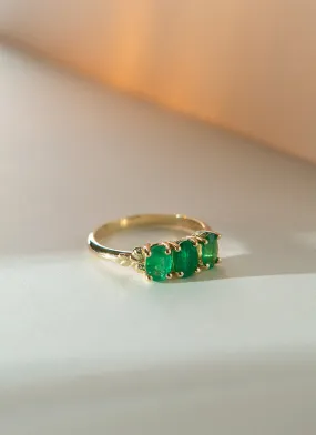 Max emerald ring 14k gold