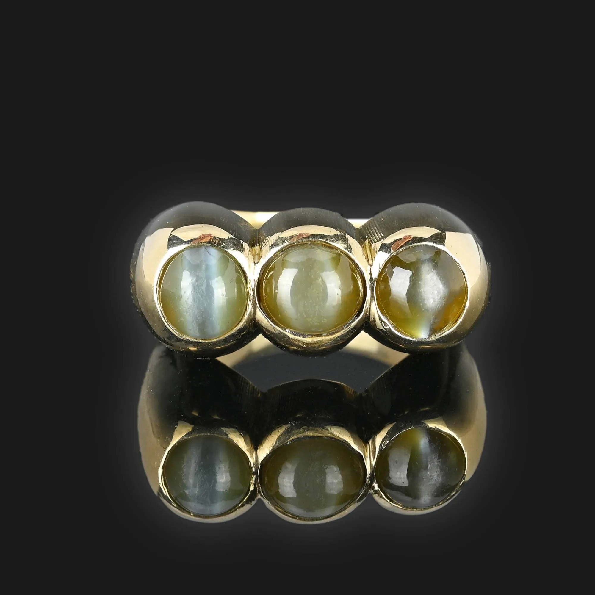 Modernist 14K Gold Cat's Eye Chrysoberyl Ring, 18 Grams