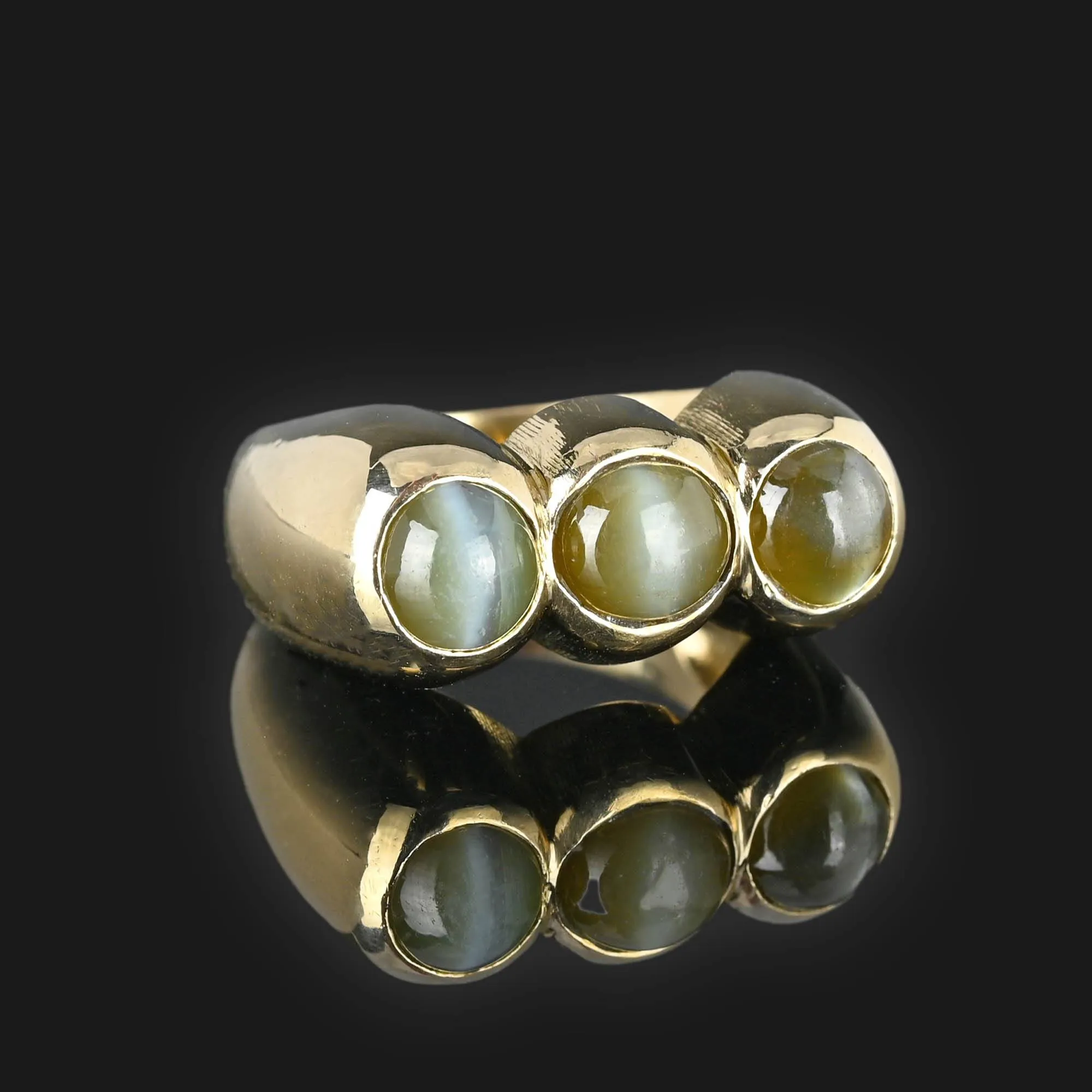 Modernist 14K Gold Cat's Eye Chrysoberyl Ring, 18 Grams