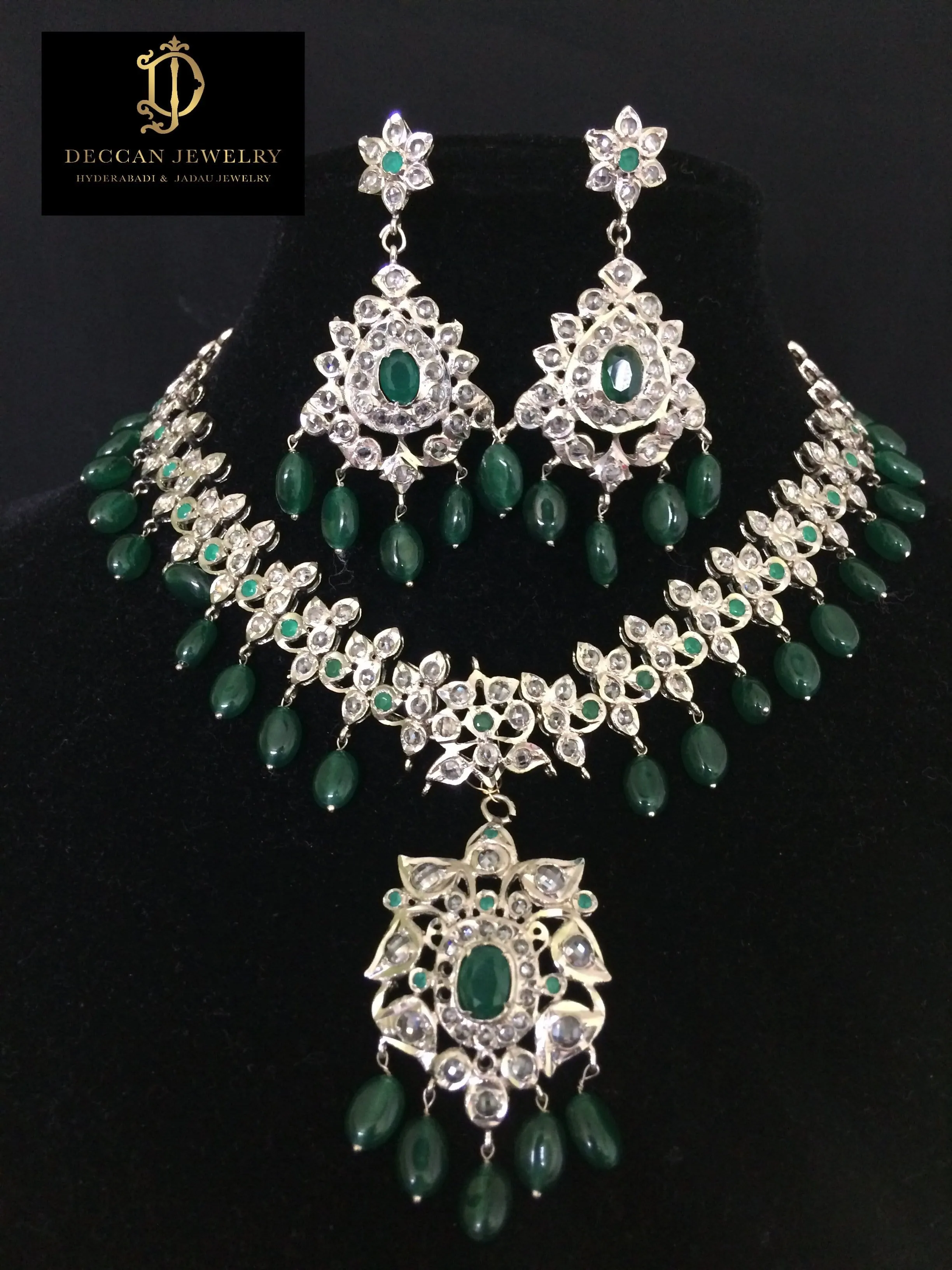 NS127Kavya necklace with earrings in silver plating (SHIPS IN 4 WEEKS )