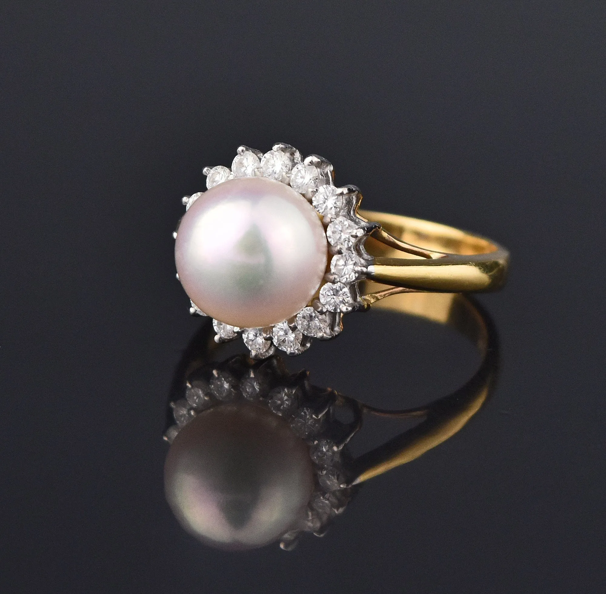 Retro 18K Gold Akoya Pearl Diamond Halo Ring