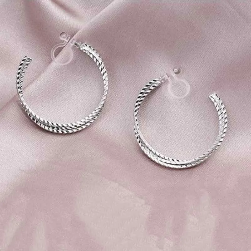 Textured Triple Hoop Hoop Invisible Clip On Hoop Earrings (Gold/Silver)