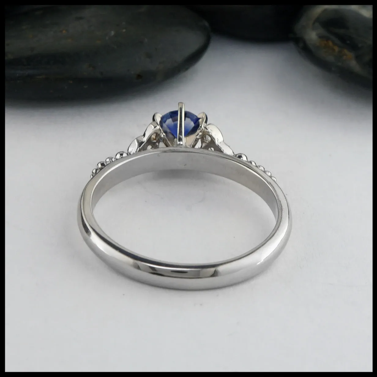 Trinity Knot Ceylon Sapphire Ring