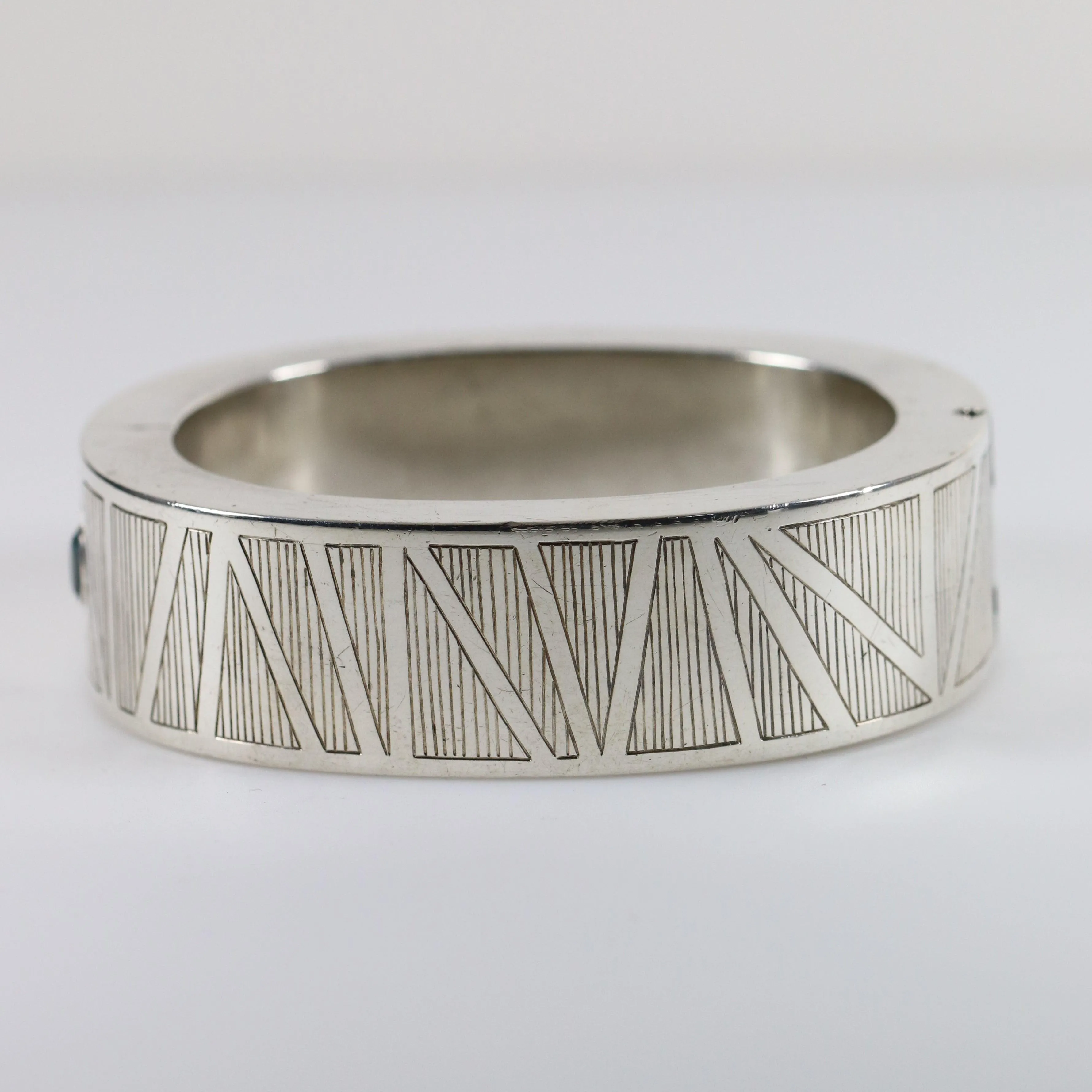 Vintage Modernist Silver Jewelry | Aquamarine Etched Modernist Hinged Bracelet